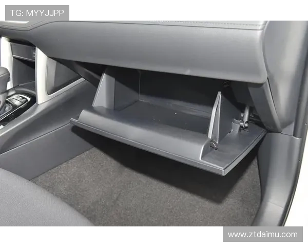 10 万级家用轿车首选？卡罗拉综合实力全拆解