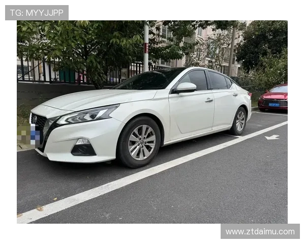 10.5万，入手 2020款日产天籁中型轿车，白色仅4.6万公里